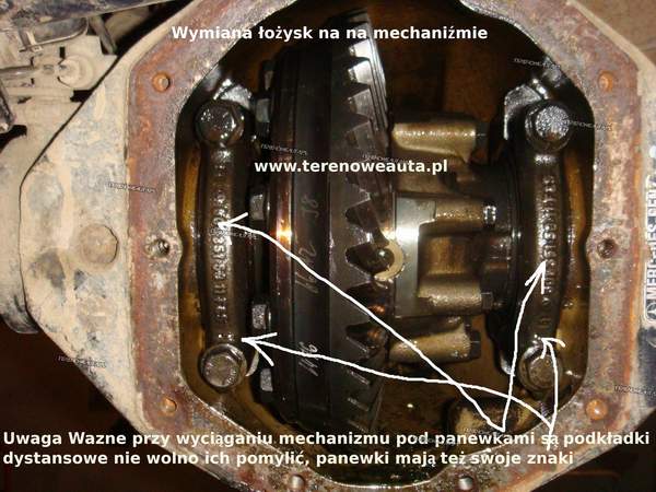 600_terenowe_auta_mercedes_g_klasa_blokada_mostu_05