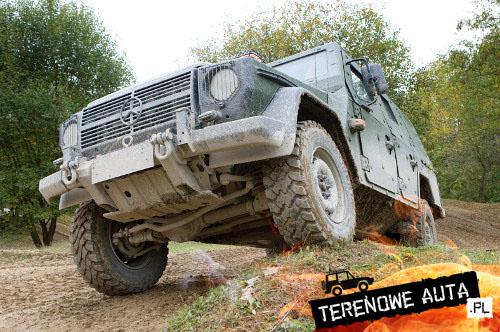 terenowe_auta_4x4_offroad_mercedes_gklasse_enok06