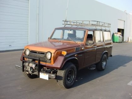 terenowe_auta_toyota_land_cruiser_02