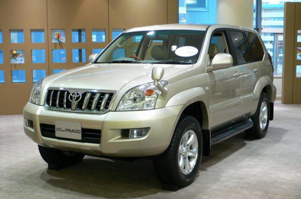 terenowe_auta_toyota_land_cruiser_15
